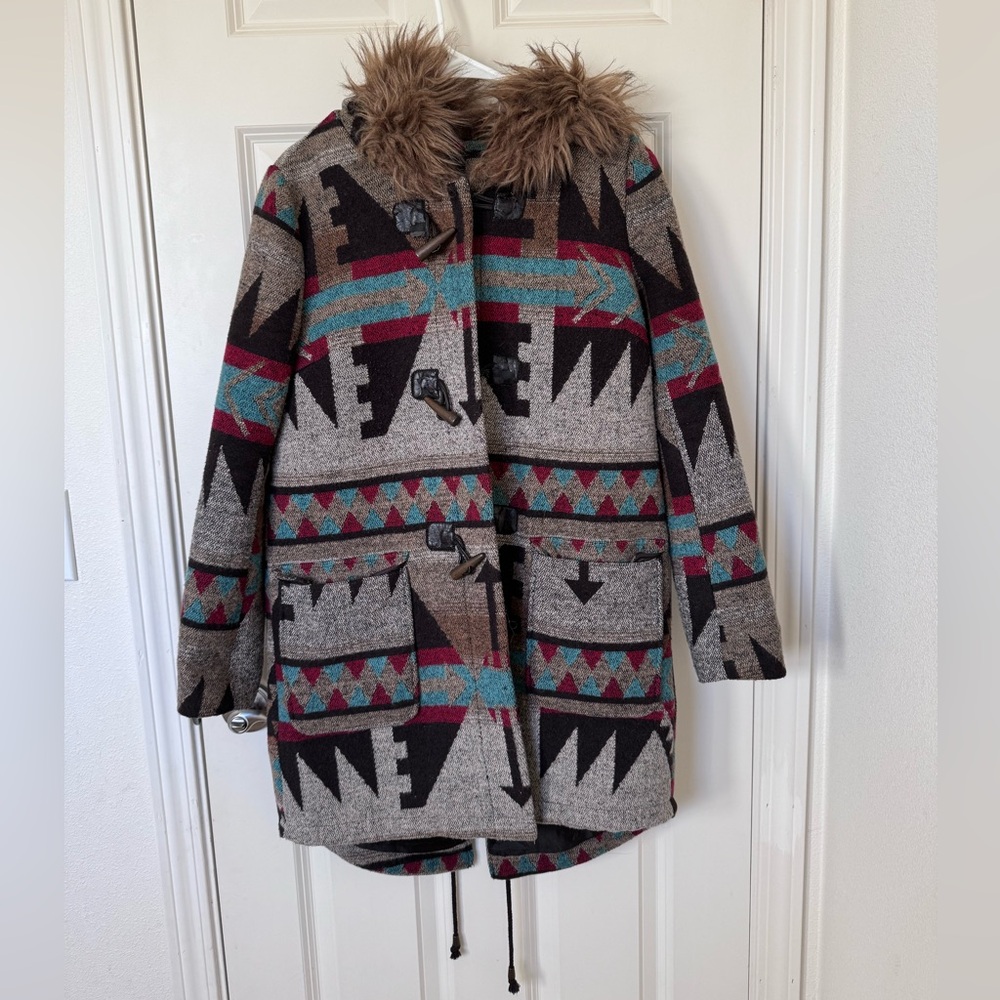 Long trench jacket with fur hood